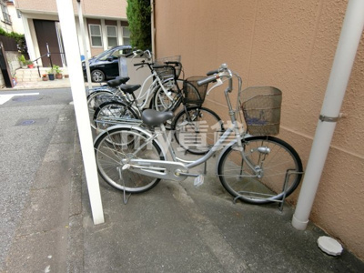 【駐車場】 | ラヴァリエール