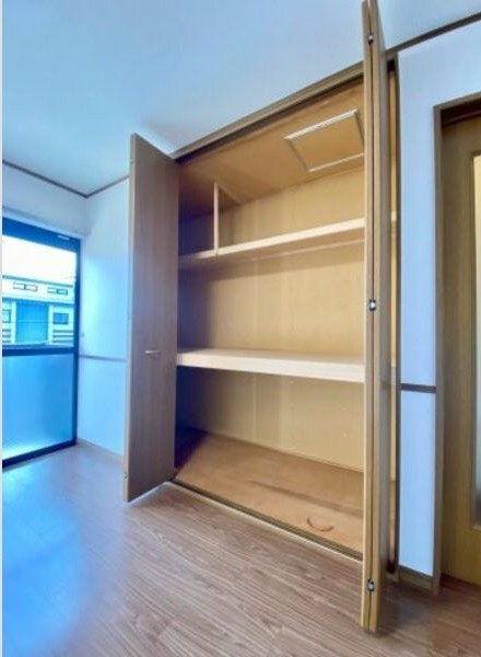 Ｗｅａｌｔｈｙ ｈｉｌｌｓの収納