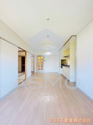 【居間・リビング】 | メゾン松岡