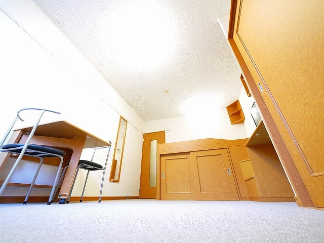 レオパレスプルメリアの内装|おしゃれな内装です