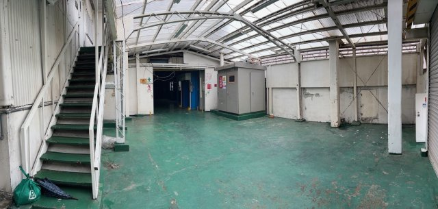 約１３０坪の２階建てシャッター付き工場◆即引渡し可能◆南区吉祥院這登中町の外観|外観