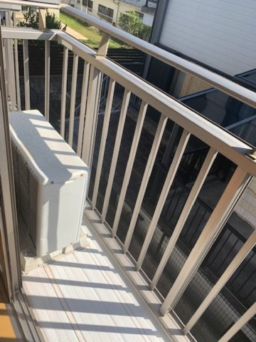 【バルコニー】