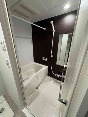 【浴室】 | プロスタイルウェルス下井草 | 追い焚き機能、浴室乾燥機付きバス。