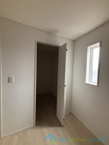 秦野市栄町第1　新築戸建　全6棟5号棟の収納