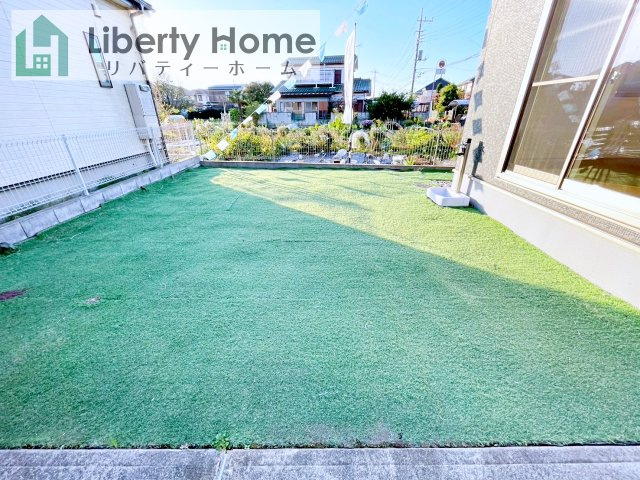 土浦市乙戸　中古戸建の庭