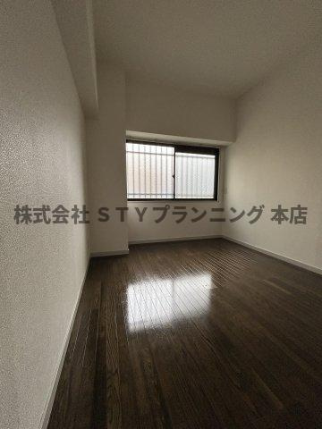 仲介手数料０円！カーサ本山の洋室