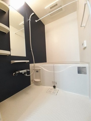 【浴室】 | シェリールＢ | コンパクトで使いやすいお風呂です