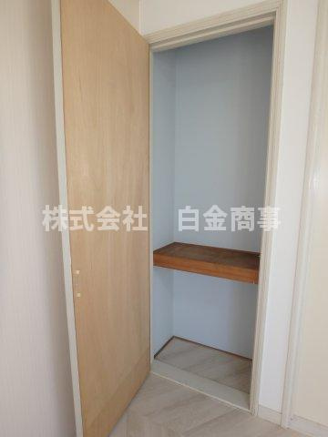テラスハウス若葉B棟の収納