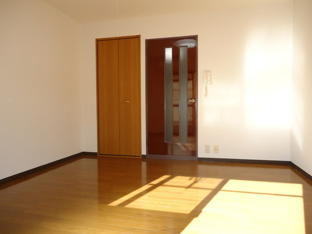 ラフィーヌ六甲の居間・リビング