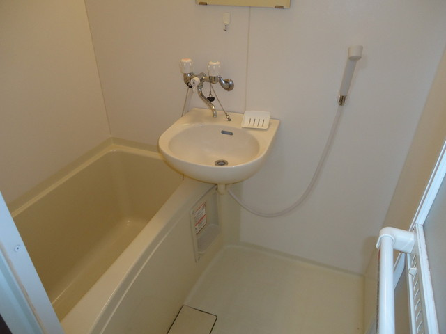 ラフィーヌ六甲の浴室