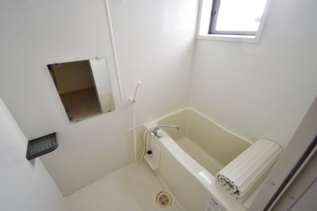 ピュアコート甲子園の浴室