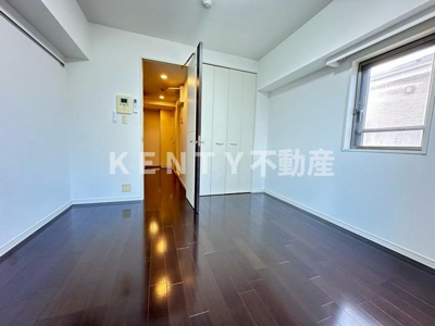 【居間・リビング】 | グランドコンシェルジュ蒲田イースト | 居間です