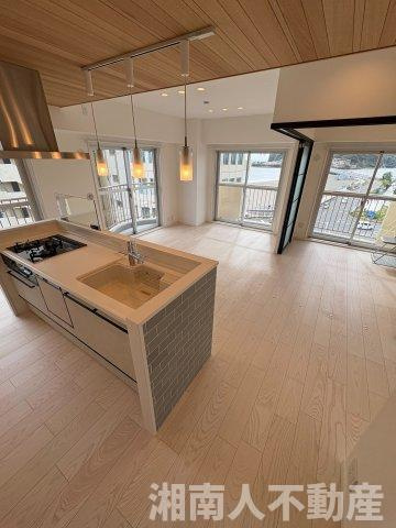 ライオンズマンション片瀬江ノ島のキッチン|キッチンでお料理をお楽しみください