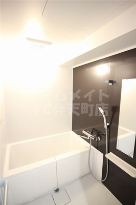 【浴室】 | ポートヴィラ弁天 | きれいなお風呂です