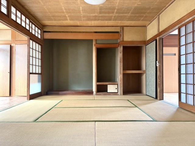 宇城市松橋町松橋の中古一戸建の和室|和室8帖