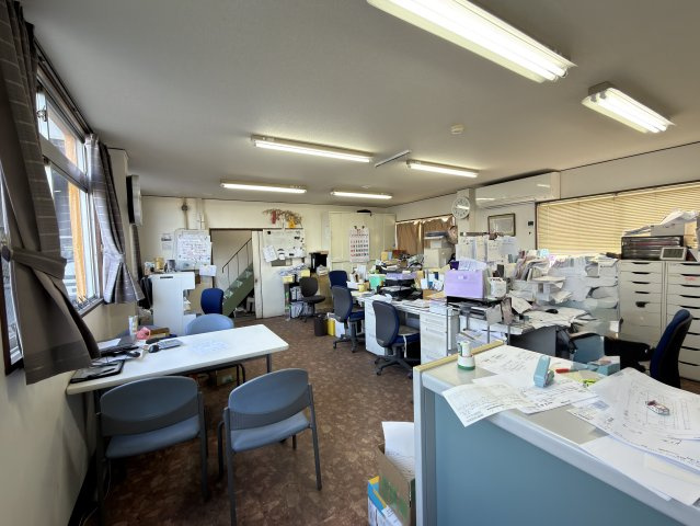 大阪市住之江区平林北1丁目貸工場倉庫事務所220万円のロビー