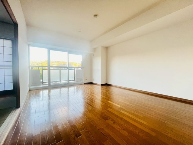 ネクステージ西神中央 D棟の居間・リビング