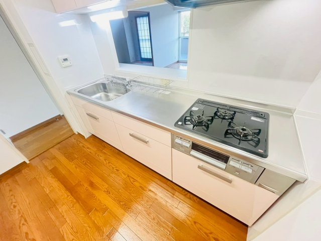 ネクステージ西神中央 D棟のキッチン