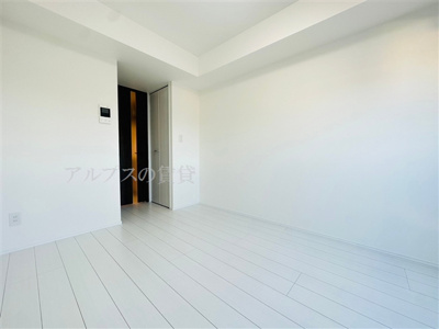 【寝室】 | グランリーヴェル横濱NOEL