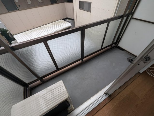 江戸川区松島１丁目の賃貸マンションのバルコニー