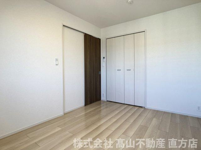 プレザントＢの寝室