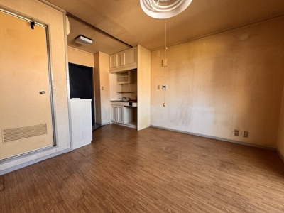 【居間・リビング】 | ピュアシティ黄金