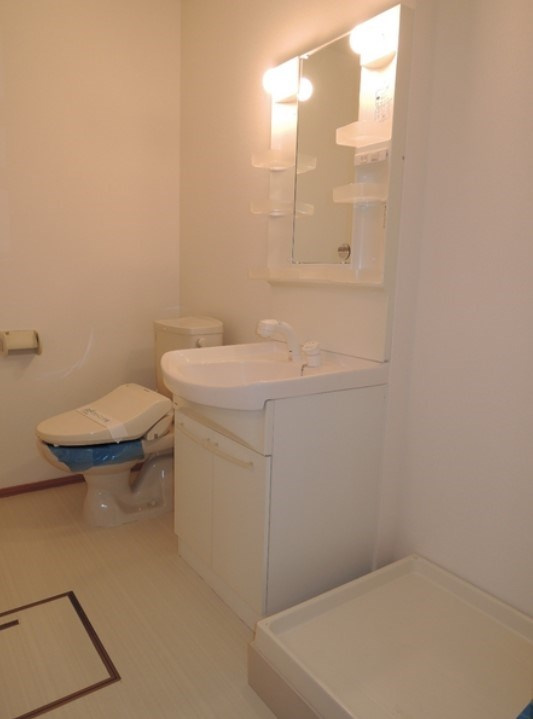 ブランカ・コートの独立洗面台