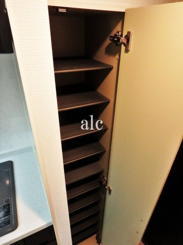 リヴシティ中野の玄関|玄関です