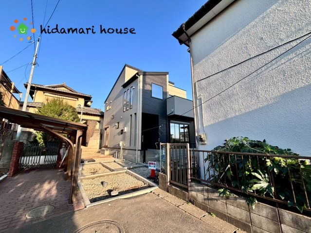 見沼区東大宮134①　新築戸建　ミラスモ01の前面道路含む現地写真