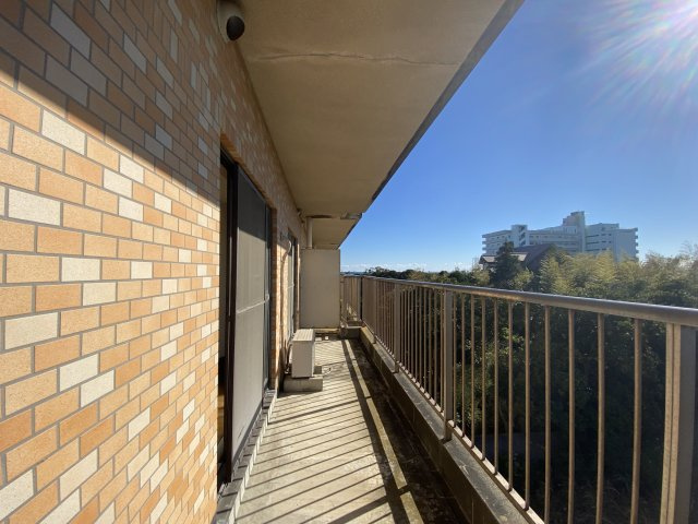 ダイアパレス白子第2のバルコニー