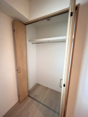 大阪市城東区中央２丁目の賃貸マンションの収納