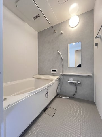 大阪市城東区中央２丁目の賃貸マンションの浴室