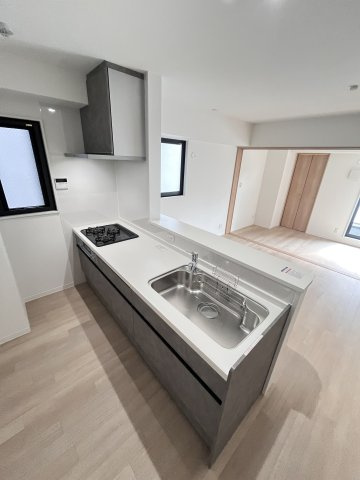 大阪市城東区中央２丁目の賃貸マンションのキッチン