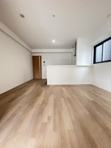 大阪市城東区中央２丁目の賃貸マンションの居間・リビング