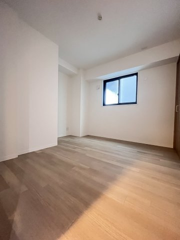 大阪市城東区中央２丁目の賃貸マンションの寝室