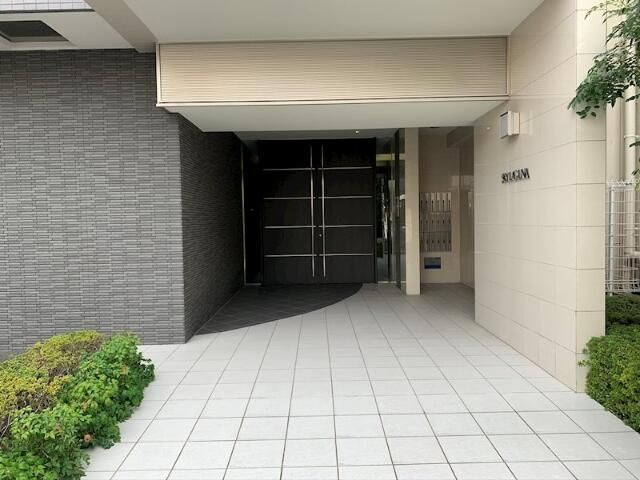 スカイラグーナのエントランス