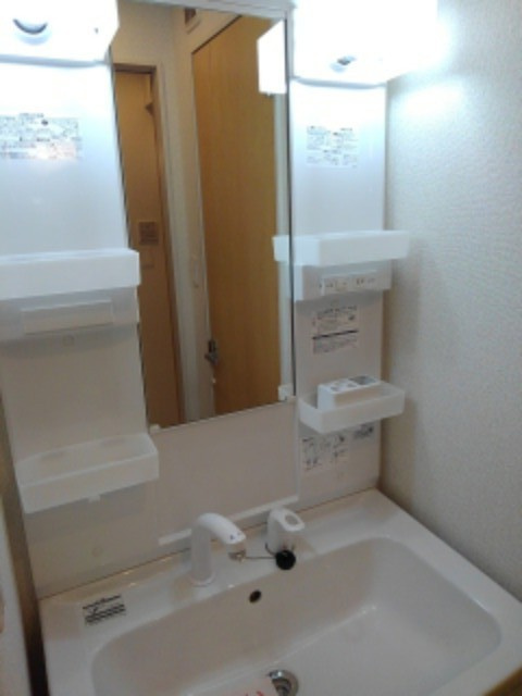 グランプラトVの独立洗面台