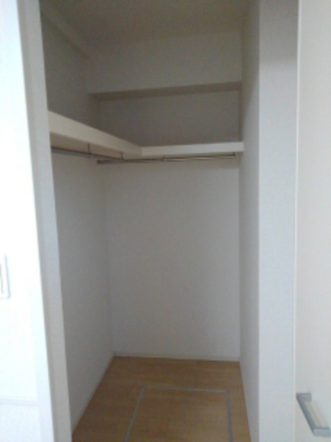 グランプラトVの収納