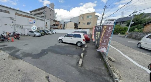 梅津後藤町店舗の駐車場