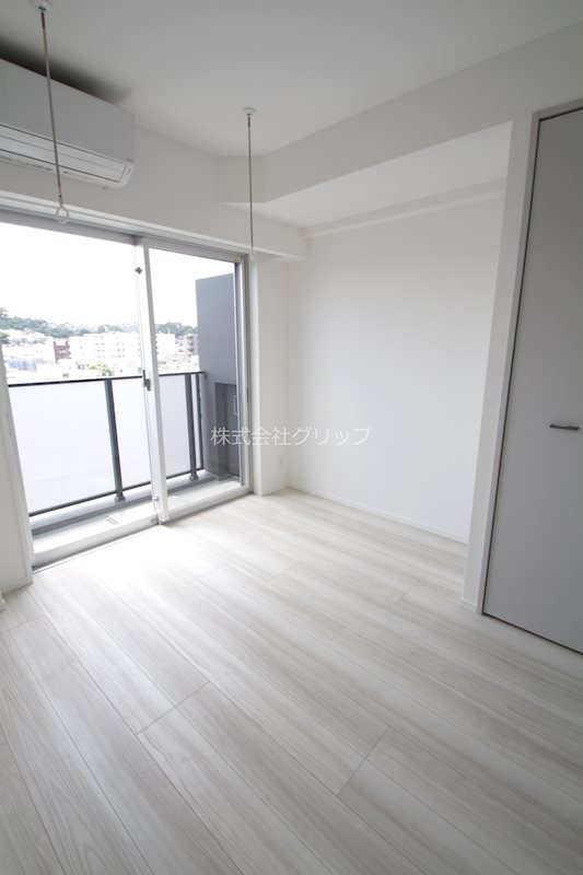 クラリッサ横浜ロッソの洋室