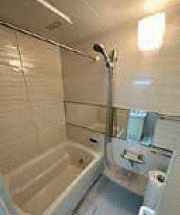 北小金ビューハイツの浴室