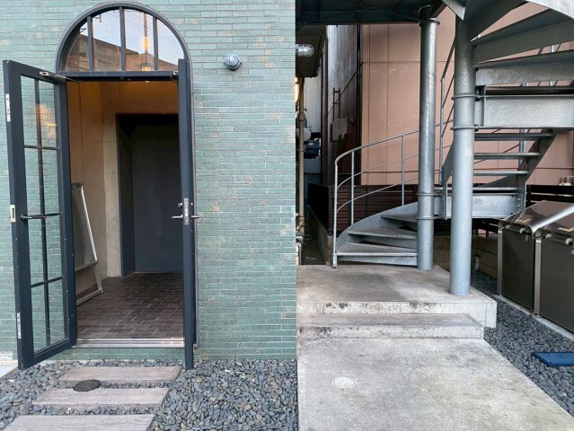 ＬＥＯ伍拾四番館のエントランス