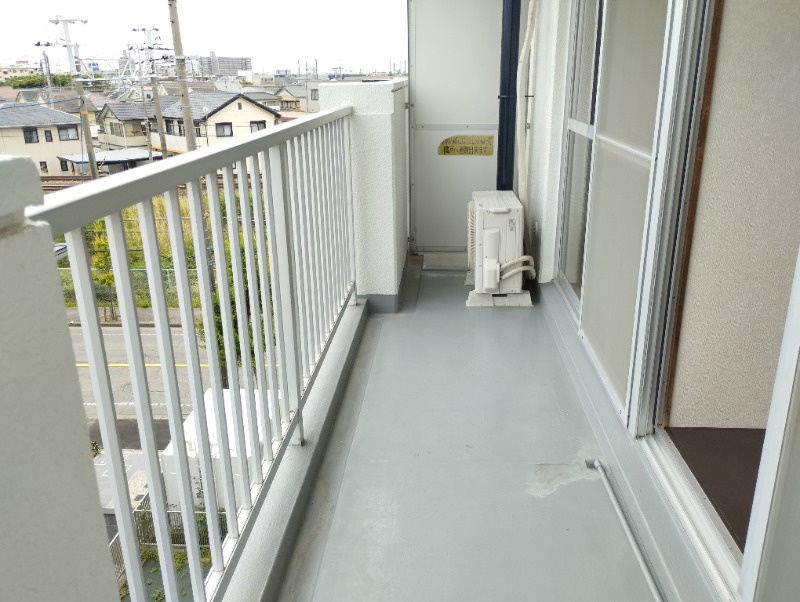 サンライフすあげのバルコニー