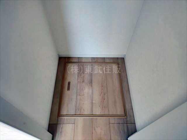 【構造・工法・仕様】 | 富士見市東みずほ台第５　全４棟　３号棟 | たっぷり収納できる床下収納付きです