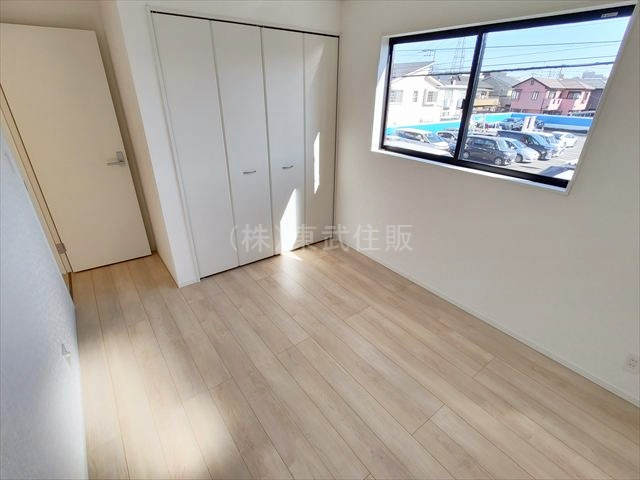 【子供部屋】 | 富士見市東みずほ台第５　全４棟　３号棟 | 2階南側5.75帖洋室　子供部屋にいかがでしょうか