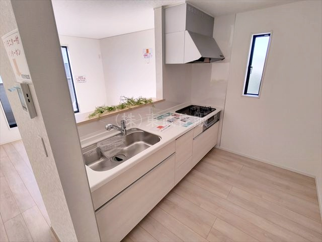 【キッチン】 | 富士見市東みずほ台第５　全４棟　３号棟 | 会話が弾む対面キッチンです