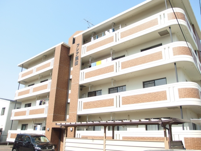 フレア栗田の外観