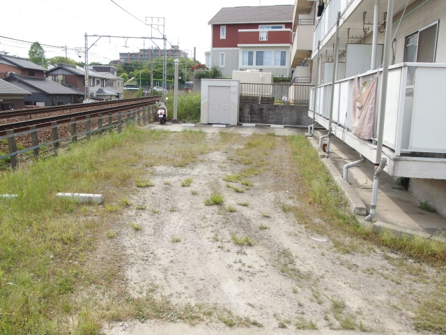 サンハイツ健和の駐車場
