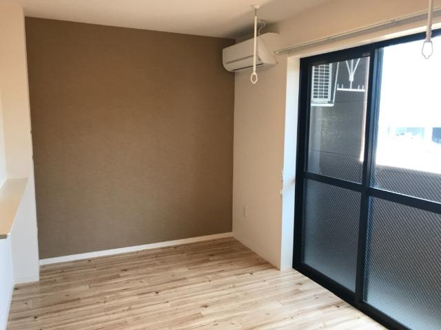 コクショウＭの内装|室内