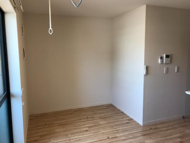 コクショウＭの内装|室内